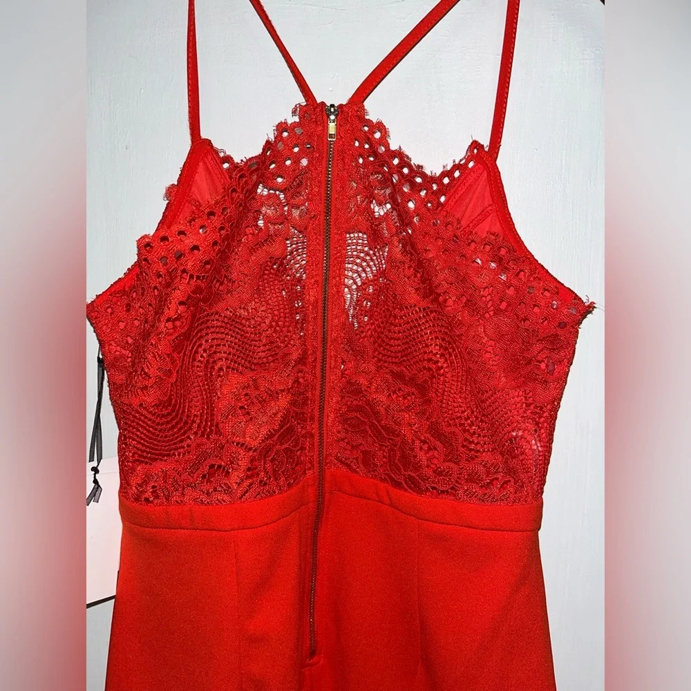 NWT Iris Vibrant Red Lace Dress - Picture 7 of 8